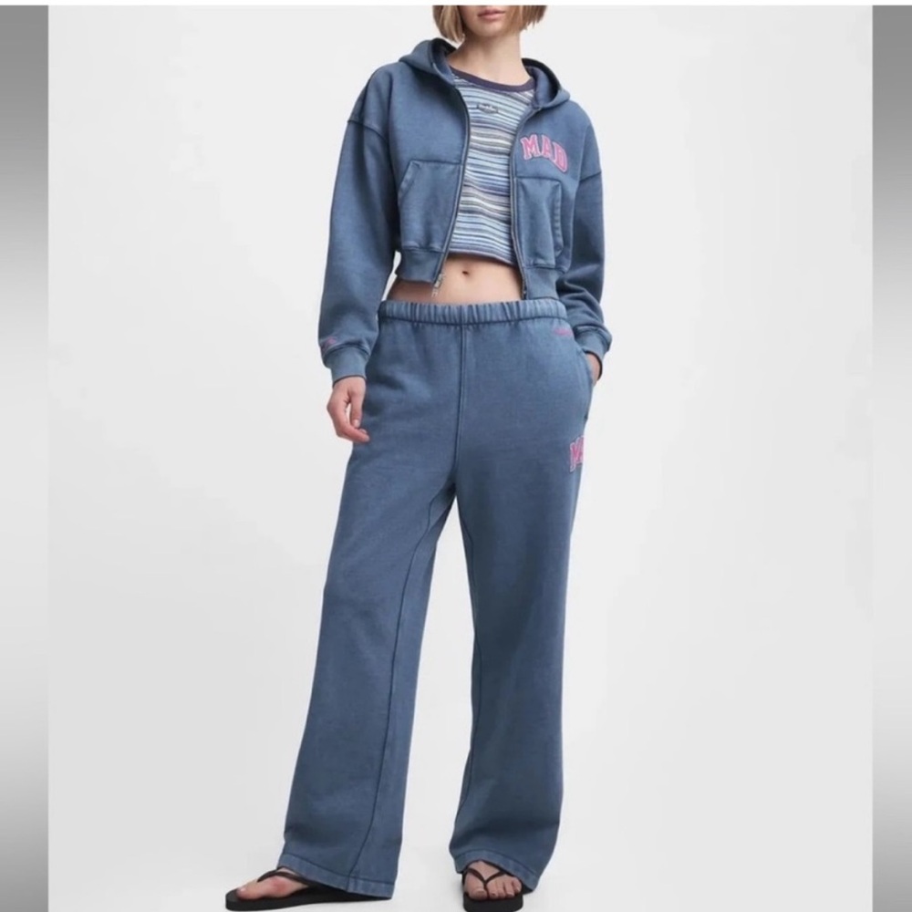 MadHappy X Gap Cropped Hoodie